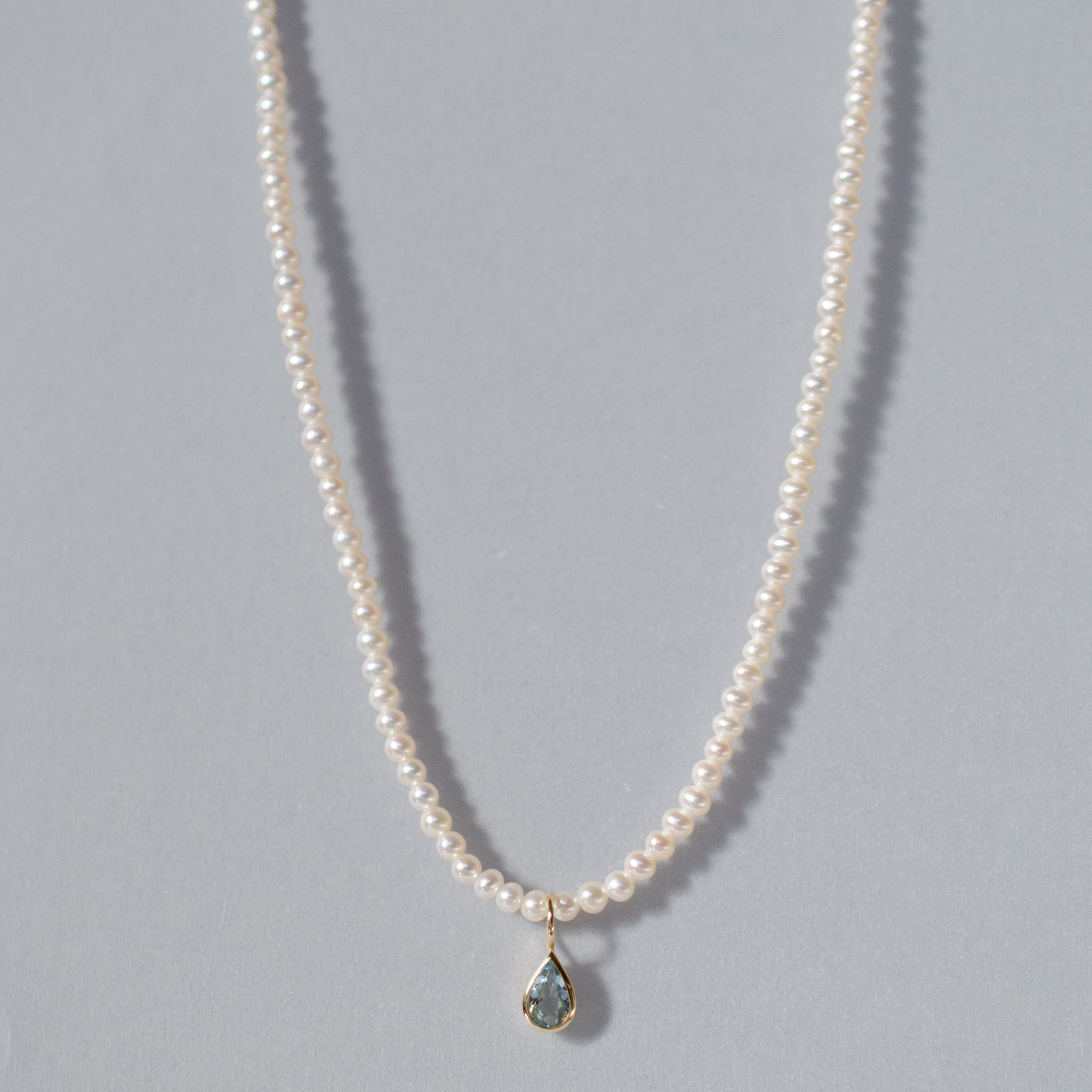 K10アクアマリン,ベビーパールのネックレス