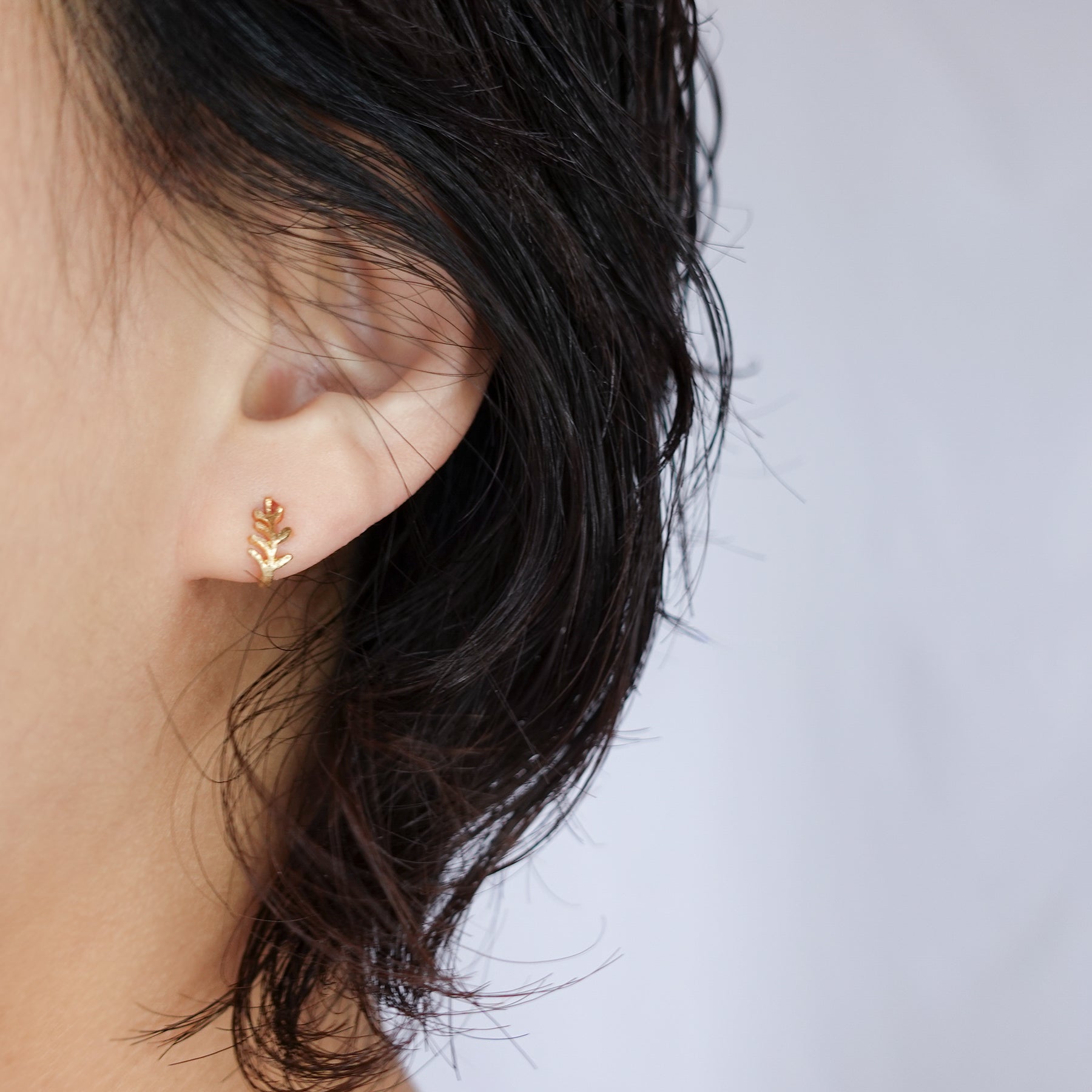 ゴールデンリーフ ピアス