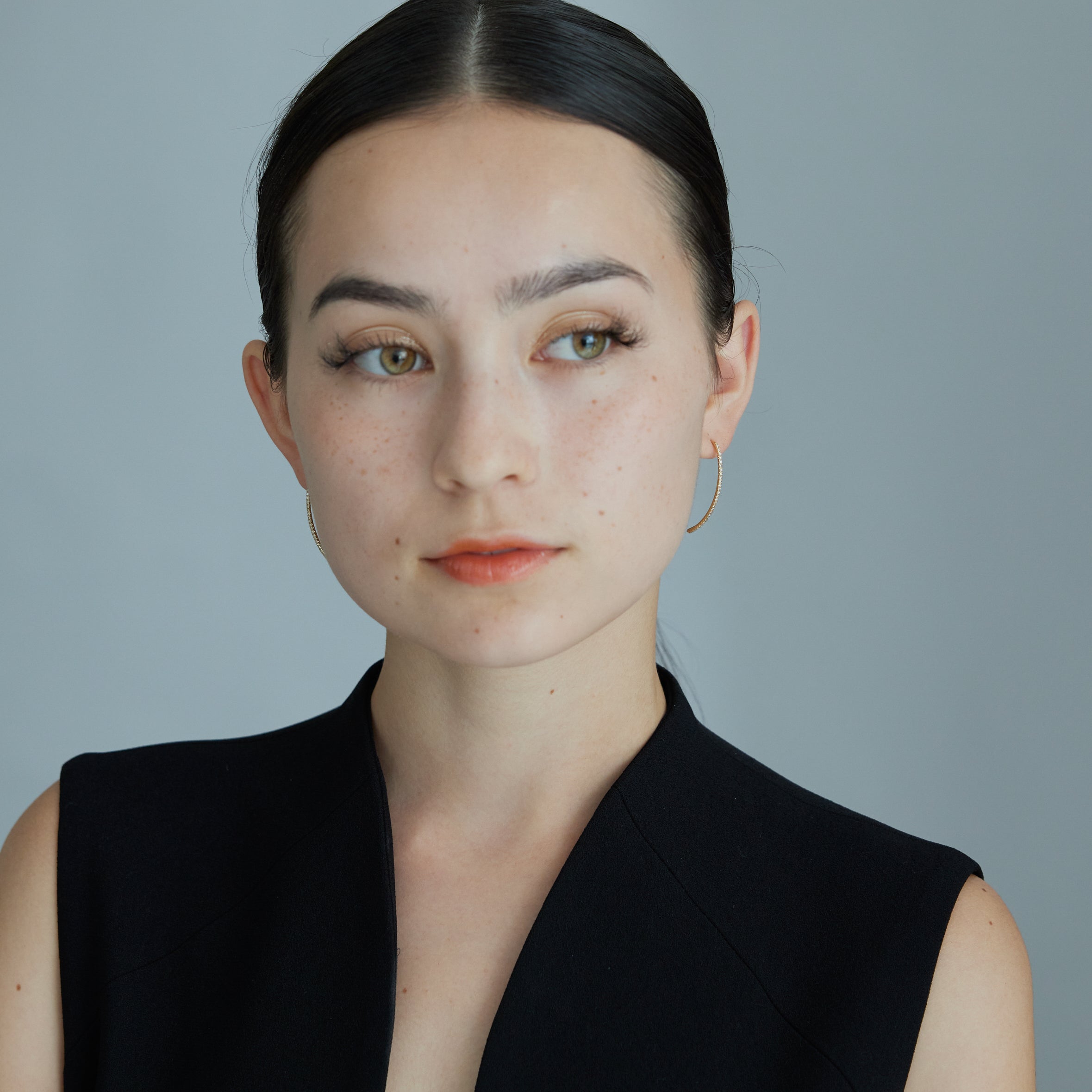 ダイヤモンドピアス バナナフープ