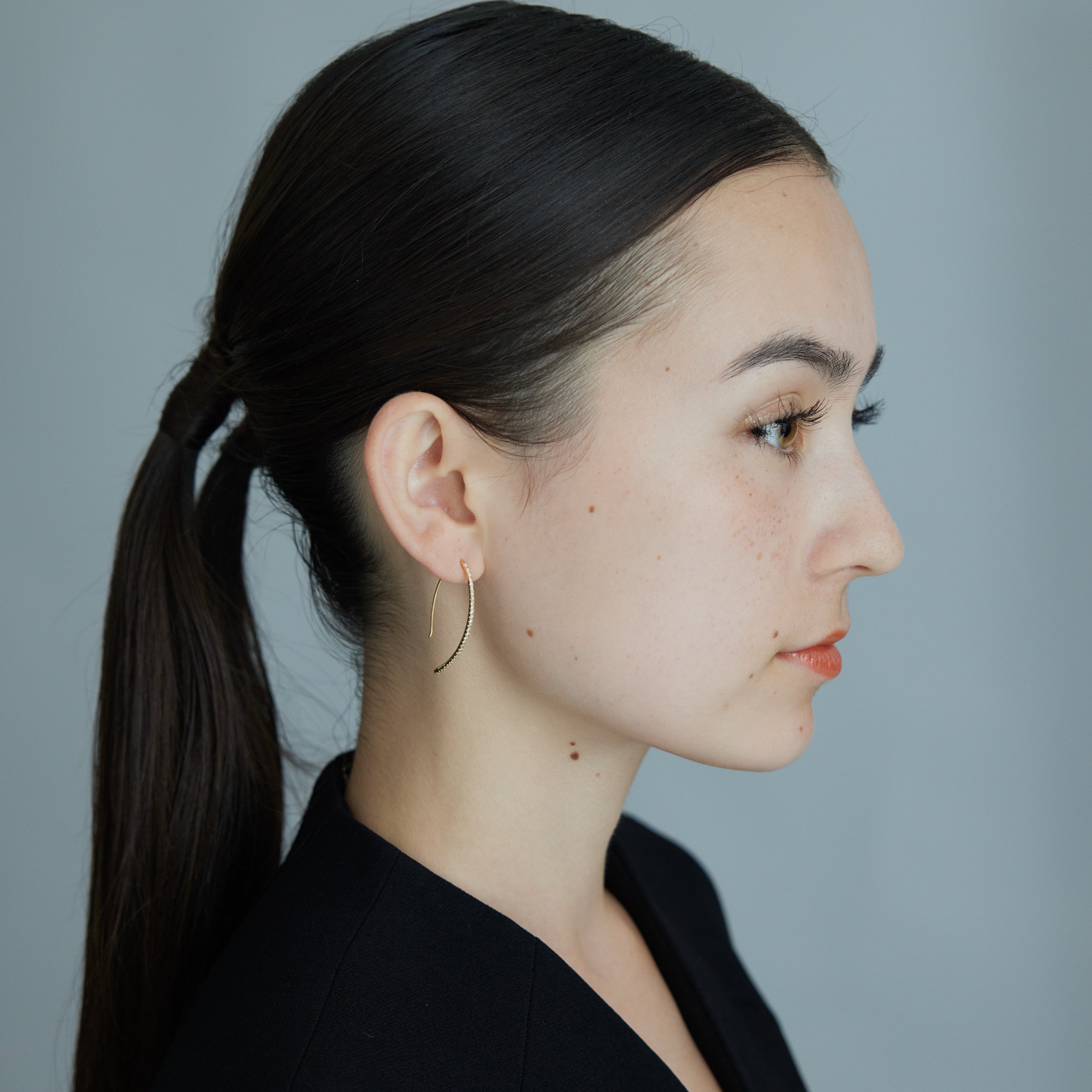 ダイヤモンドピアス バナナフープ