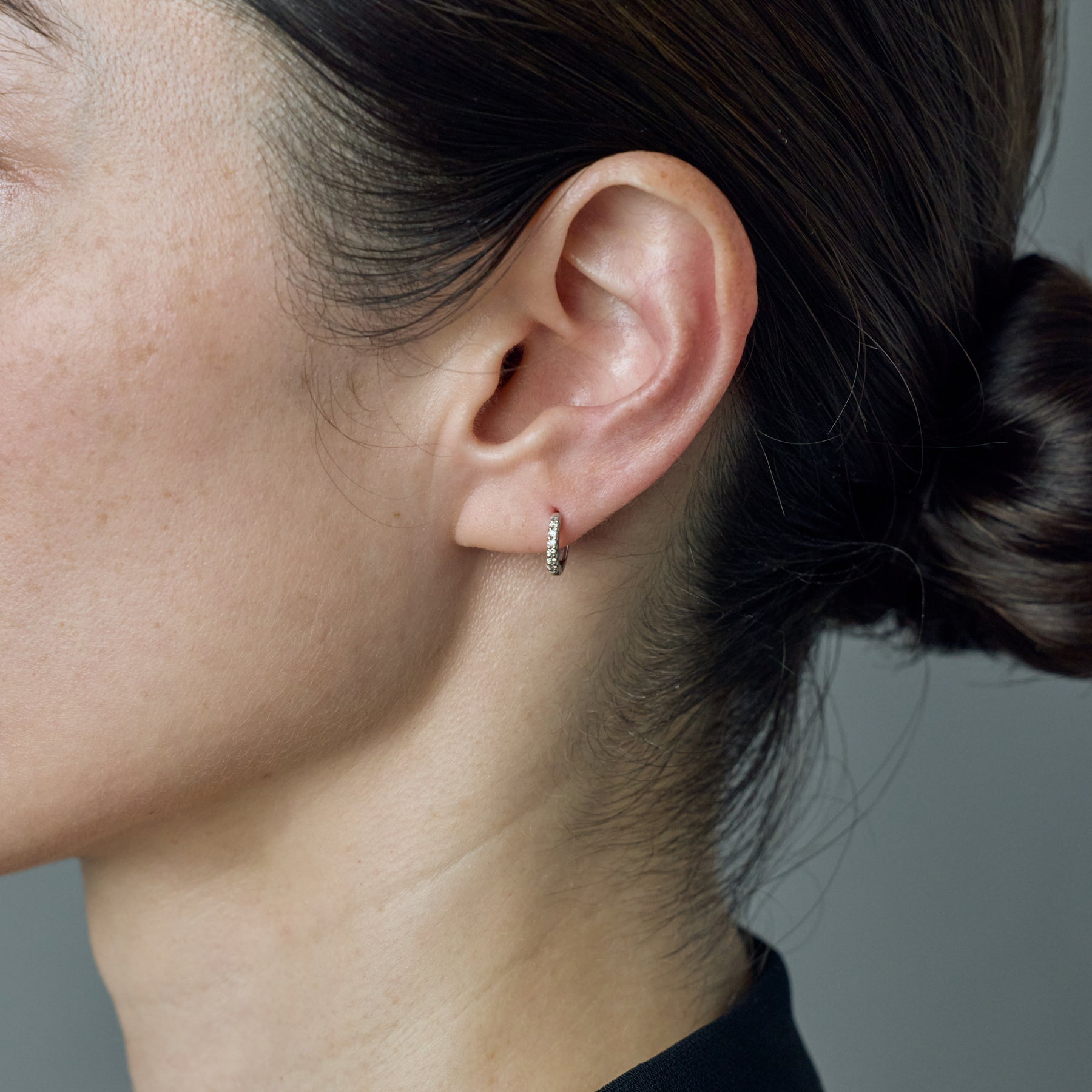 ミニマムキャッチレスダイヤピアス