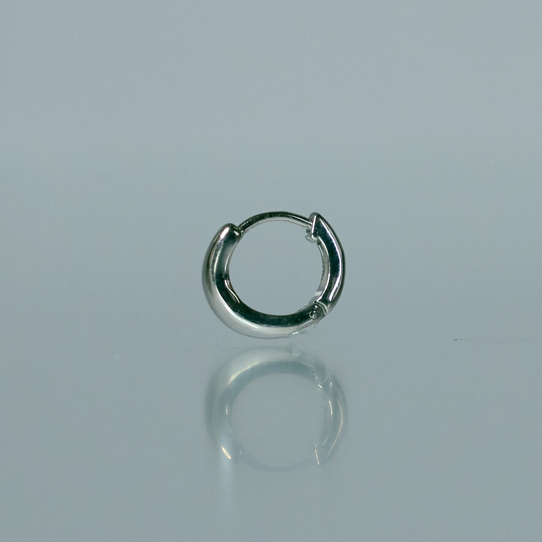 ミニマムキャッチレス ピアス