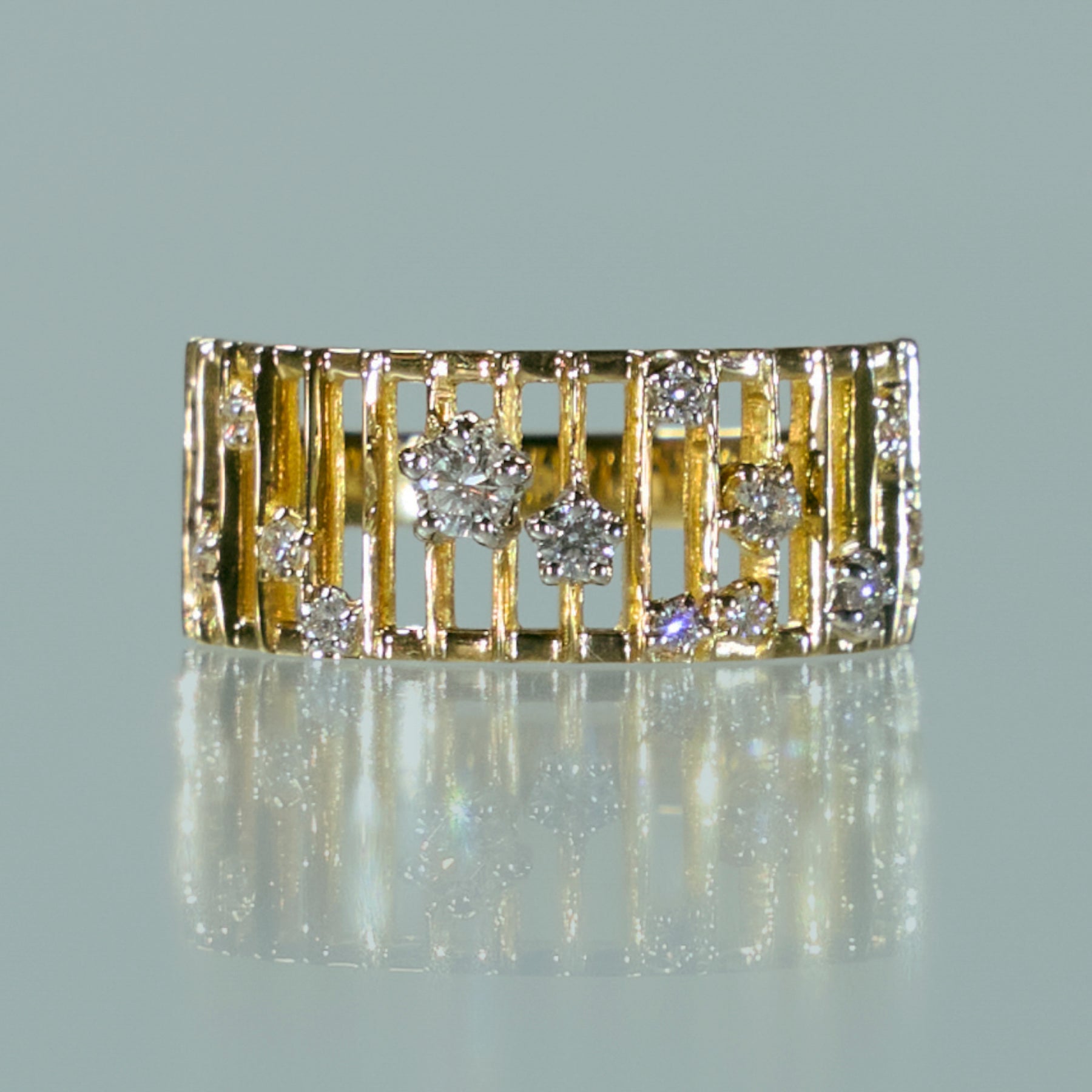 ダイヤモンドリング | Pioggia di luce 雨