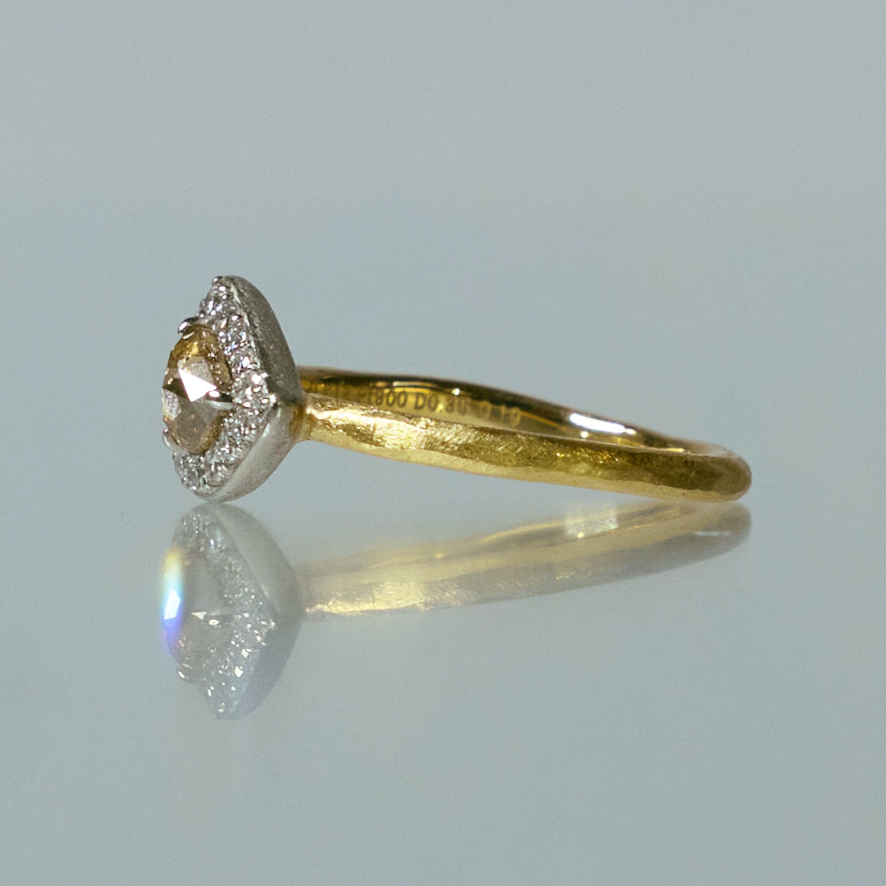 K18,PT900ダイヤモンドリング | Tesoro