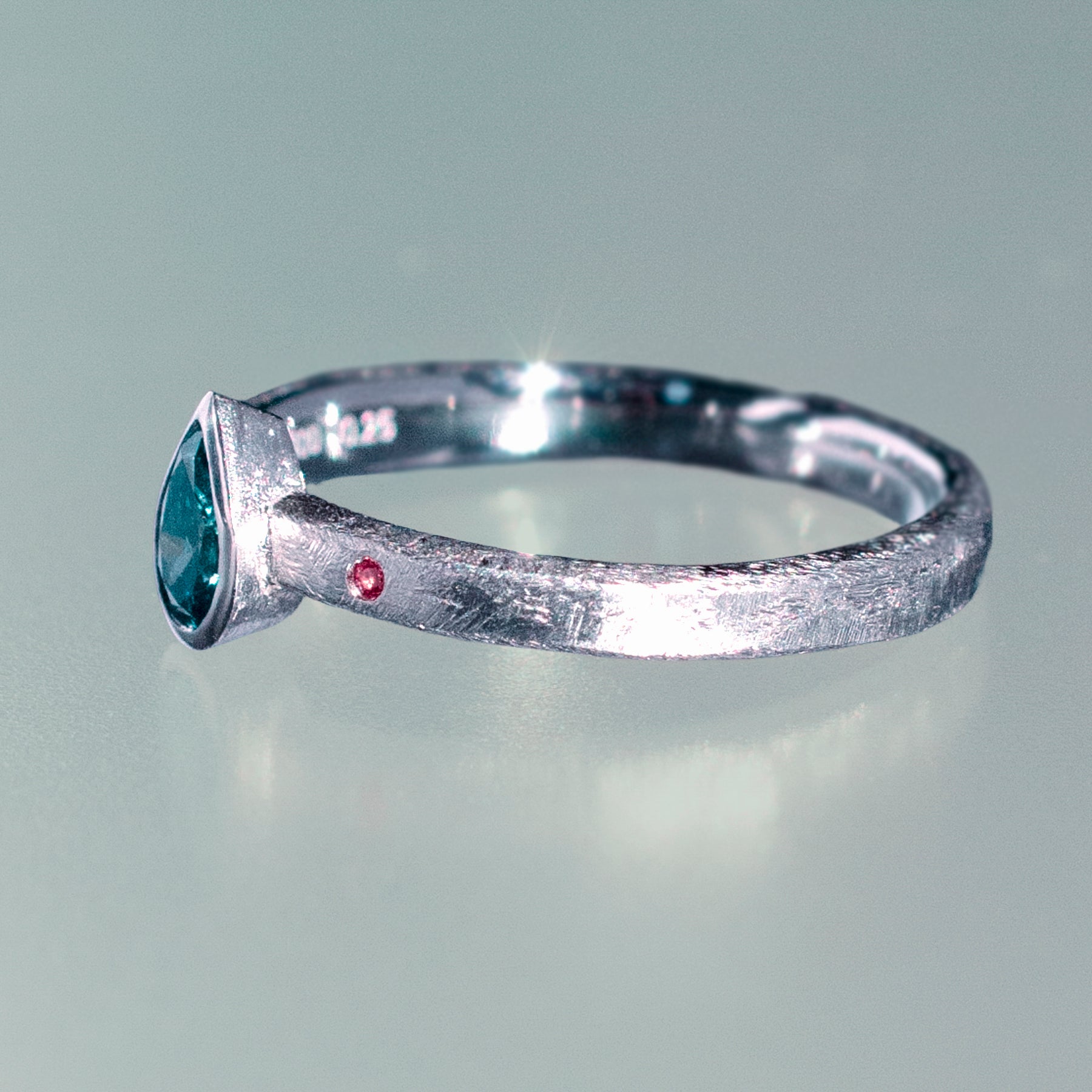 PT900 ブルーダイヤモンドリング | Tesoro