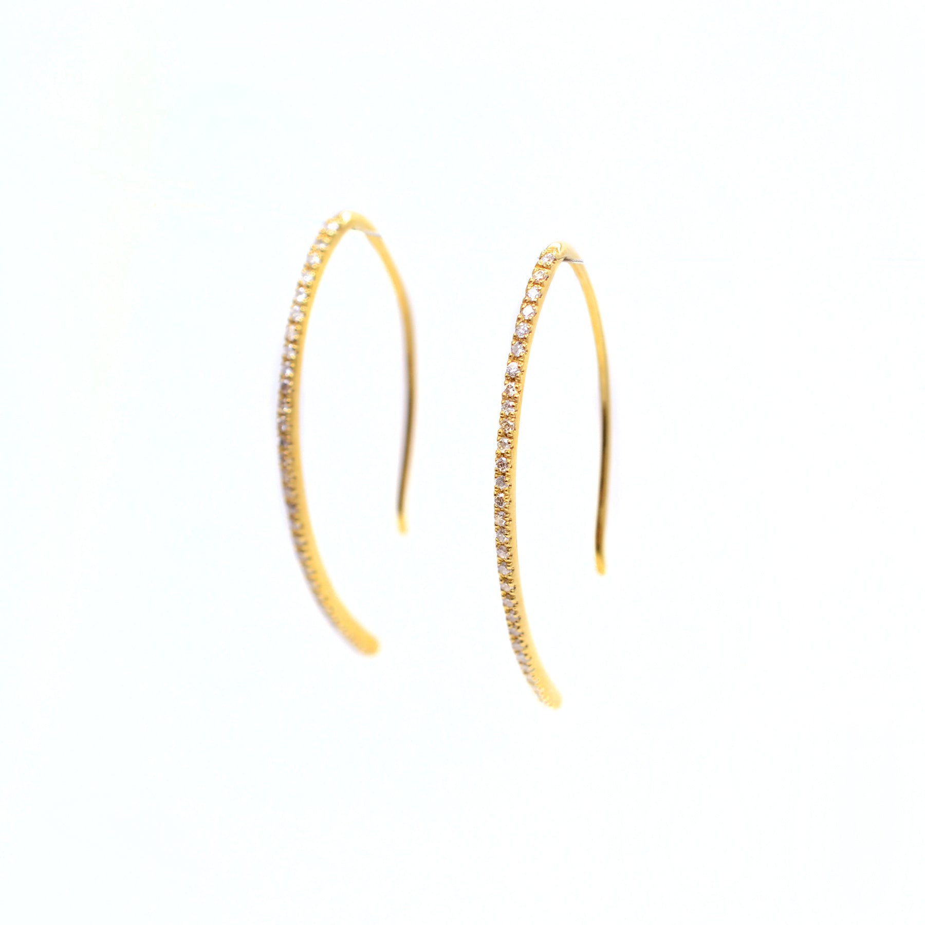 ダイヤモンドピアスフープ