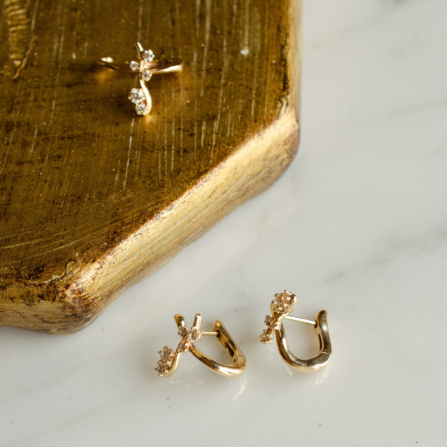 Pioggia di Luce mini ピアス