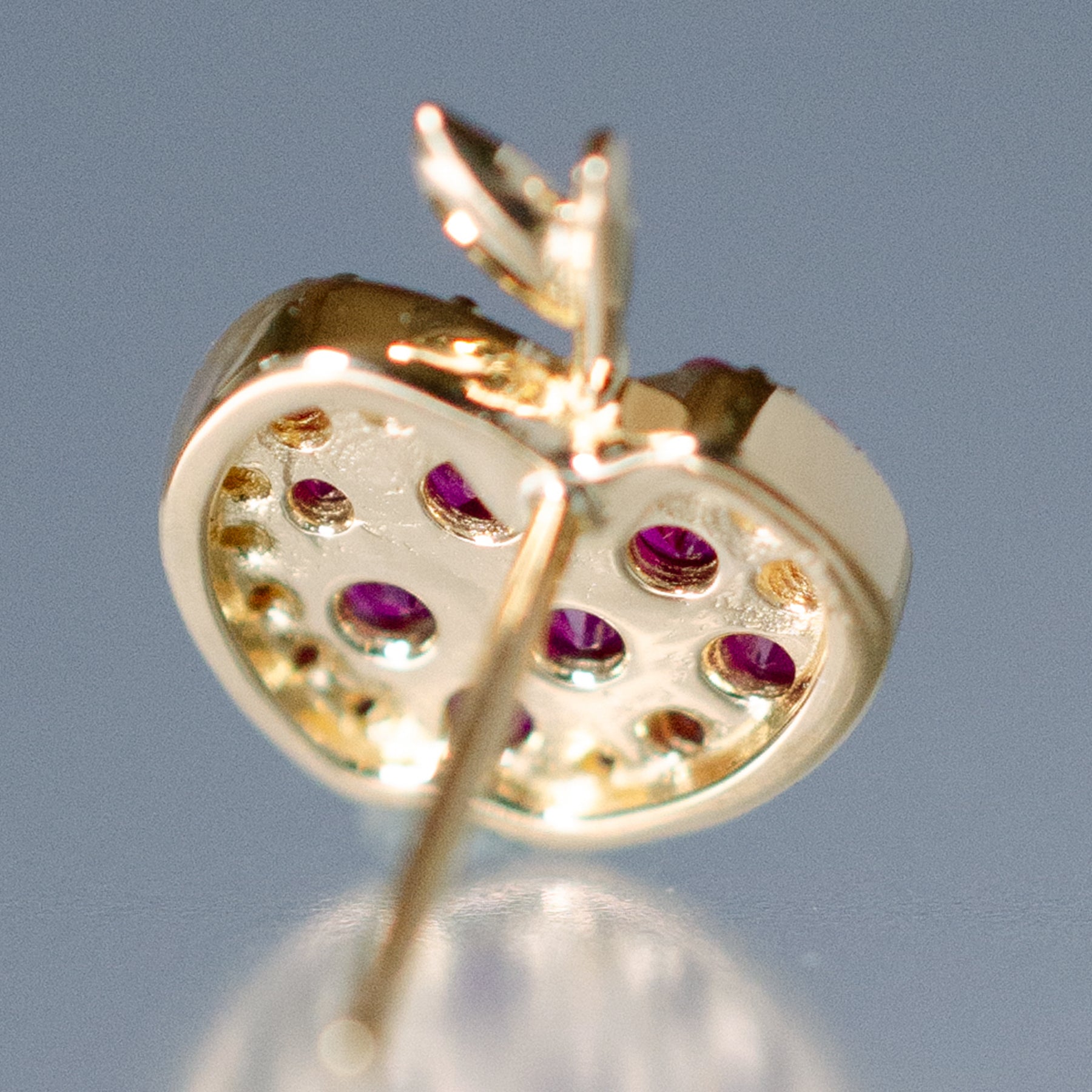 K18 ルビーのりんご ピアス