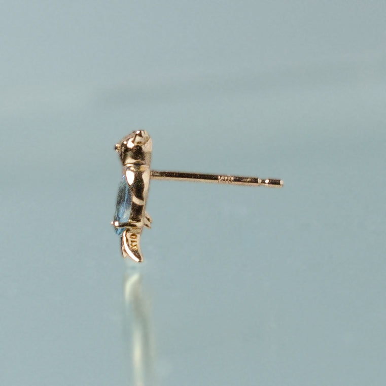 アクアマリンのトリ ピアス