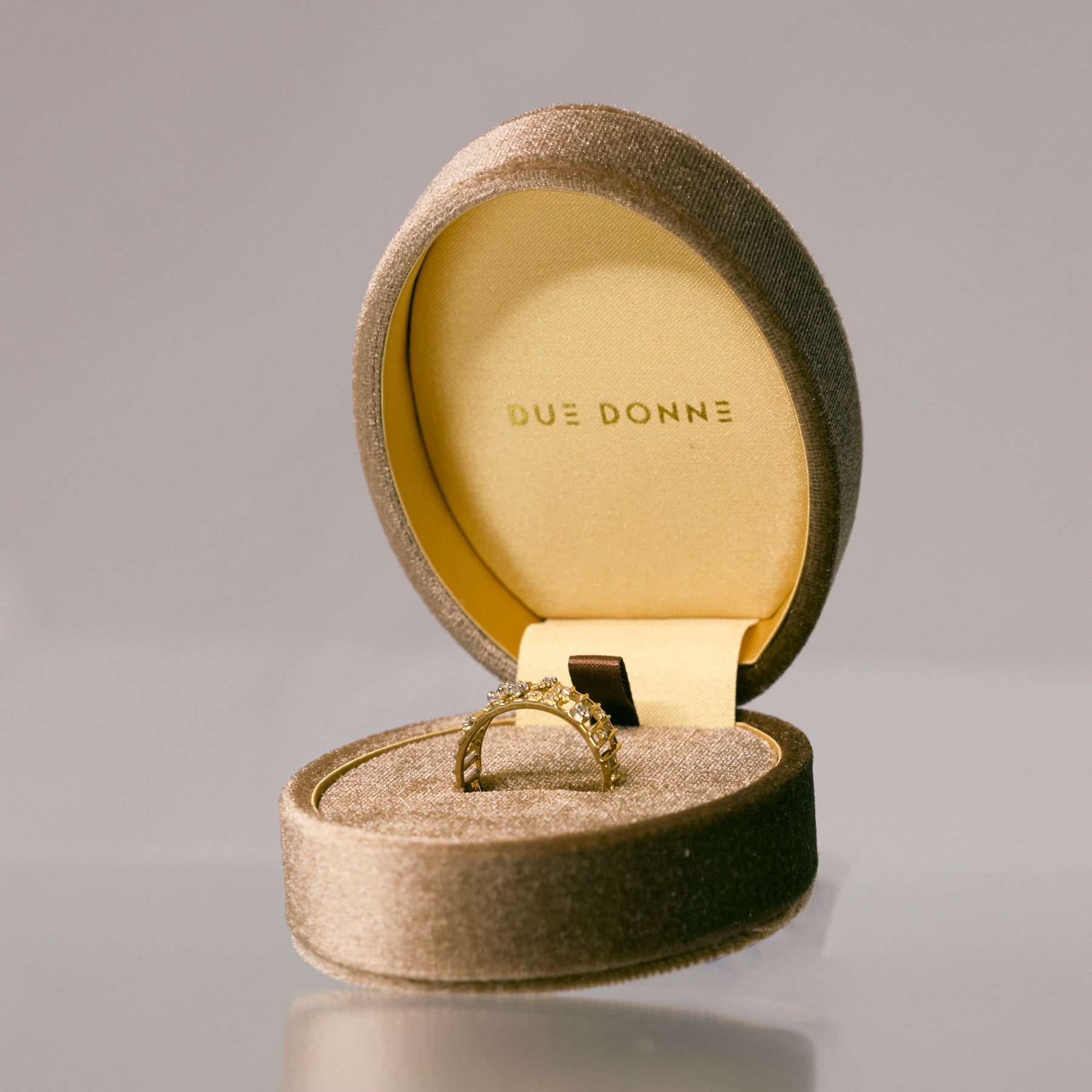 PT900,K18ダイヤモンドパヴェネックレス | L'ESSENZIALE